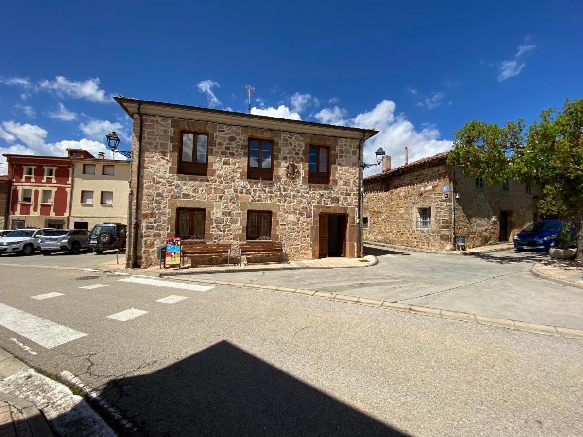 Albergue El Camino De Santovenia Santovenia De Oca Exterior photo